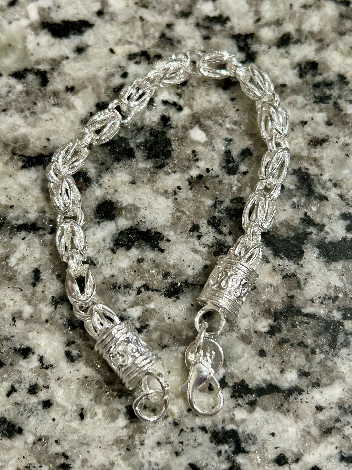 New stamped S925 sterling silver chain-link bracelet