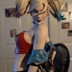 Harley Quinn Roller Derby Sideshow Collectibles 