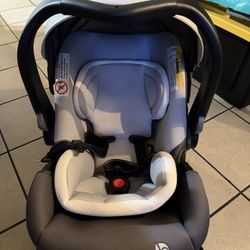 Baby Trend Baby Seat