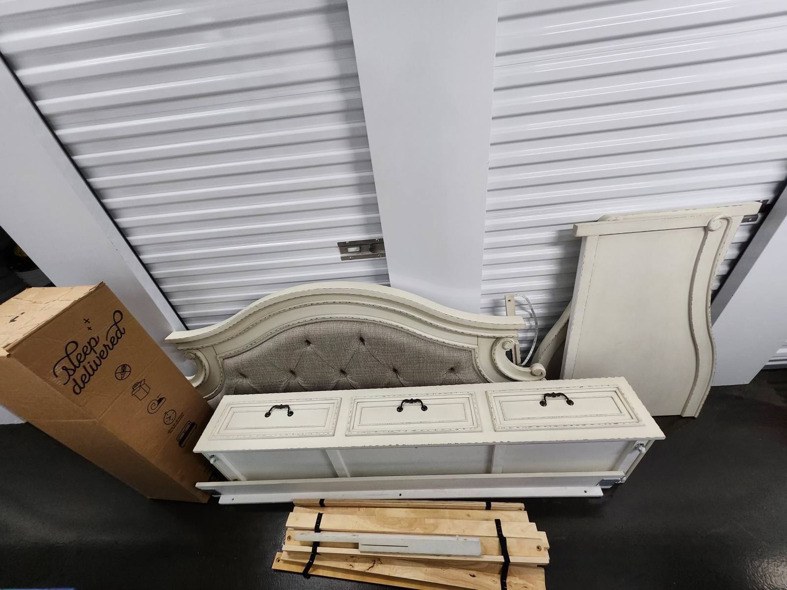 Twin Day Bed Frame With Brand New Mattress In Box