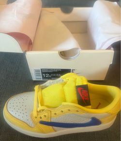 Travis Scott Canary Kids Size 12c - NWT