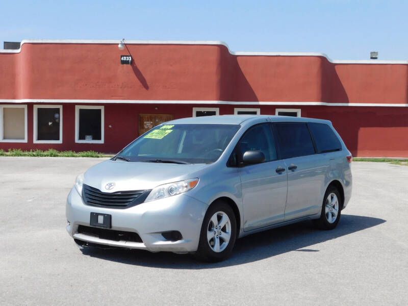 2016 Toyota Sienna