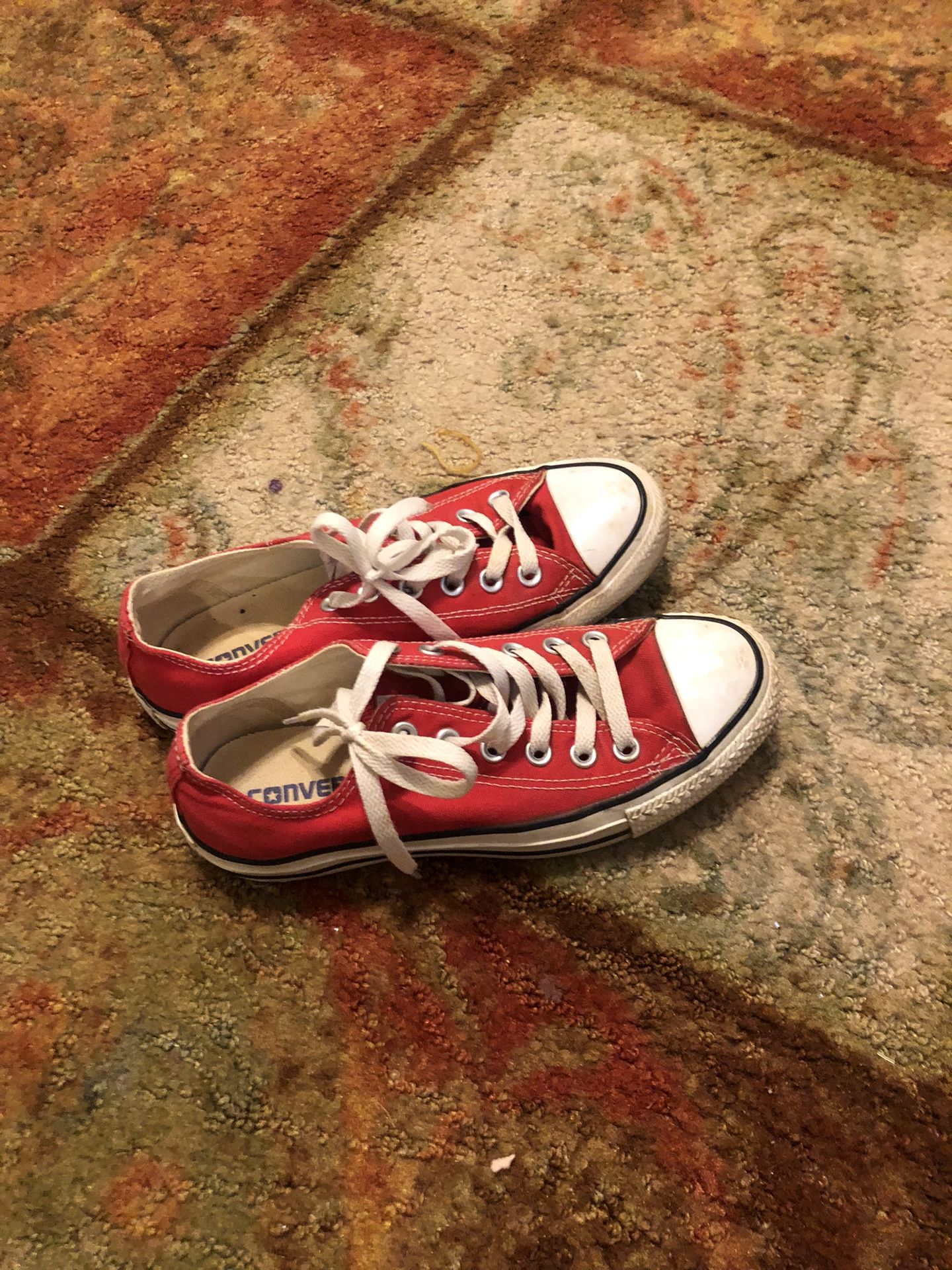 Converse Ladies Size 7