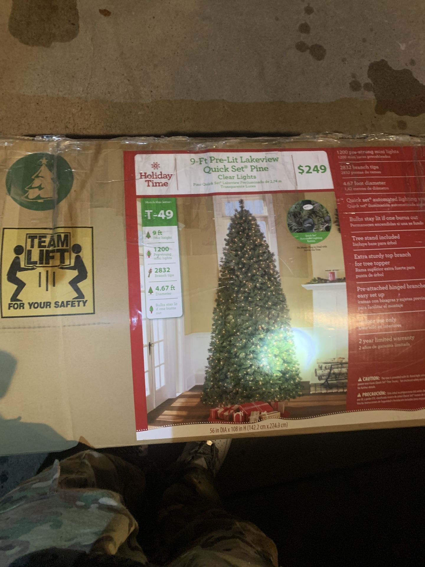 Pre Lit Tree