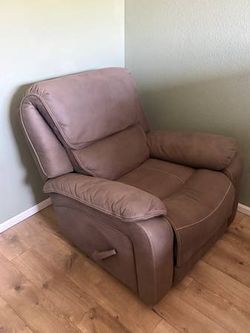 Reclining Fabric Chair
