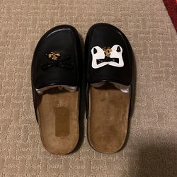 NWB Tory Burch  Charm Mules Size 6