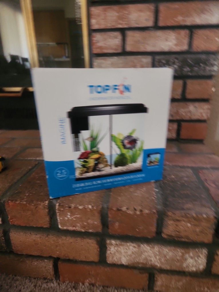 Top Fin 2.5 Gallon Fish Tank