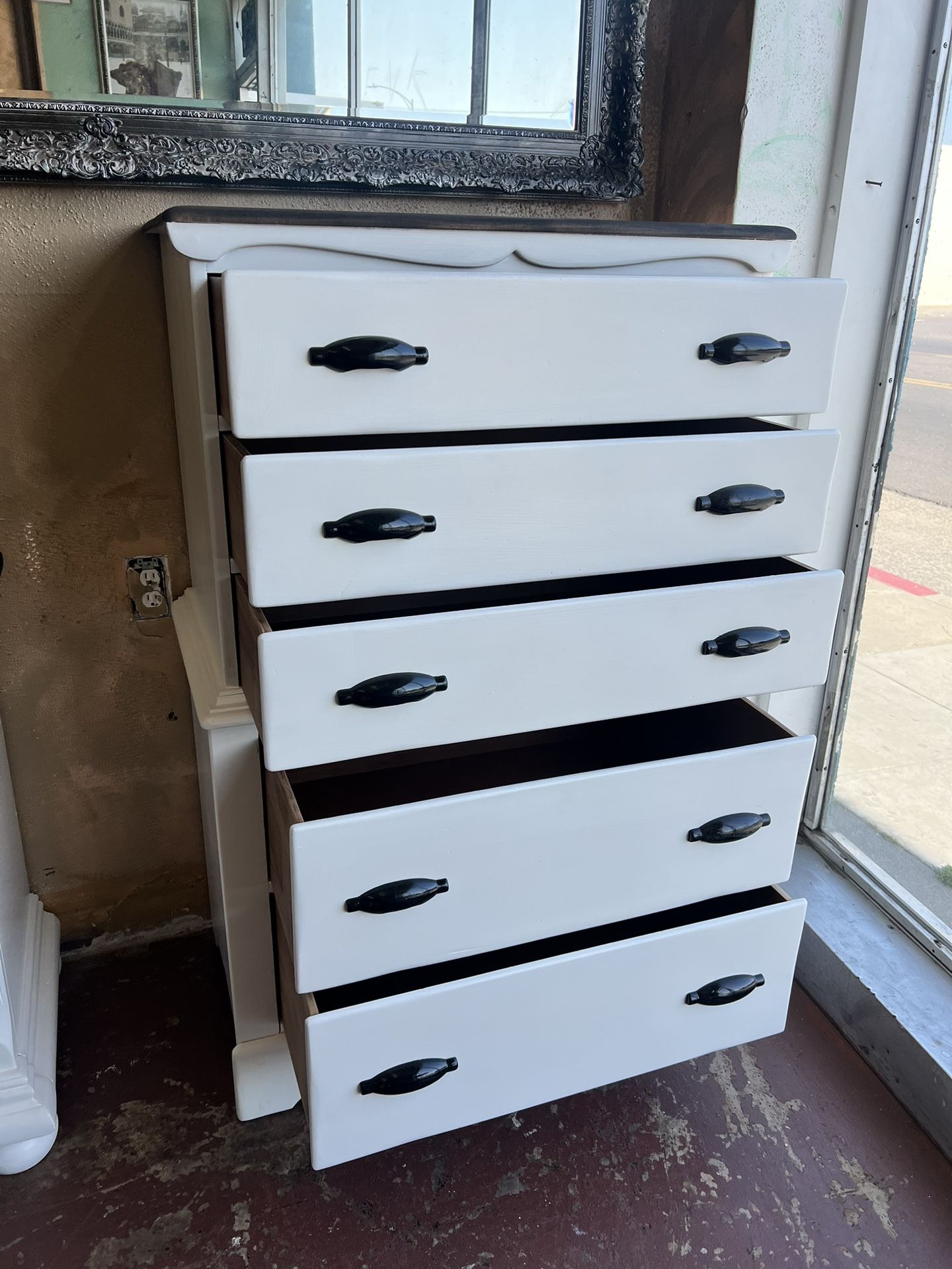 Tall Dresser for Sale in Fresno, CA OfferUp