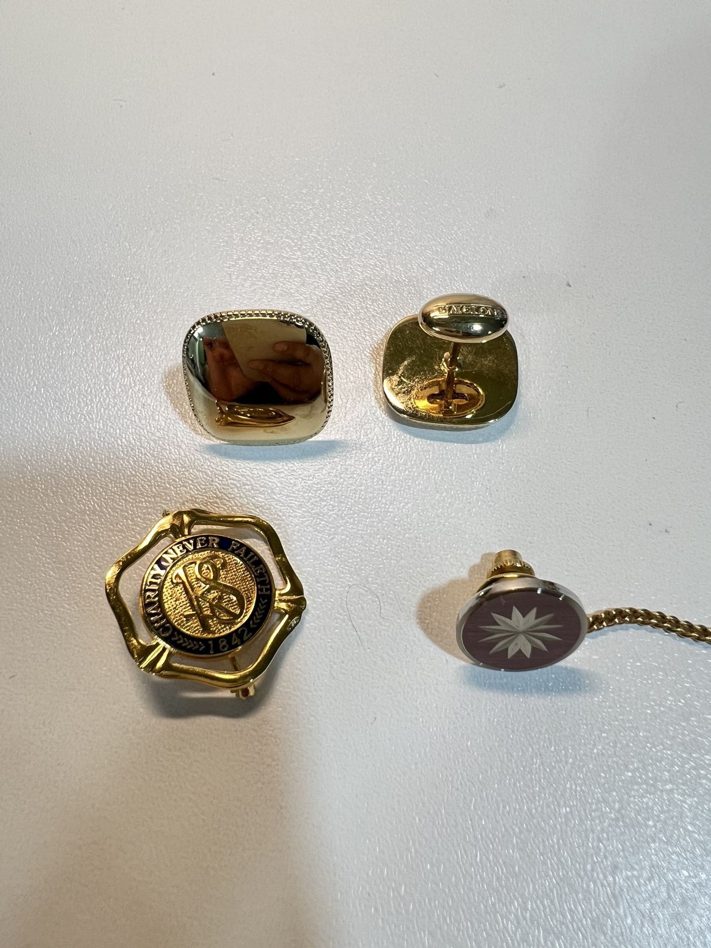 Vintage L'Aiglon Cuff Links Gold Tone