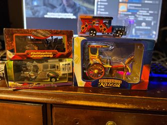 Philippine Jeepney and Kalesa Die-Cast Collectible Set
