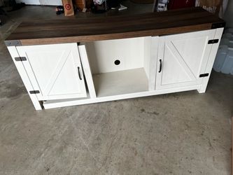FREE – Broken TV Stand (Great for Parts or DIY Fix)