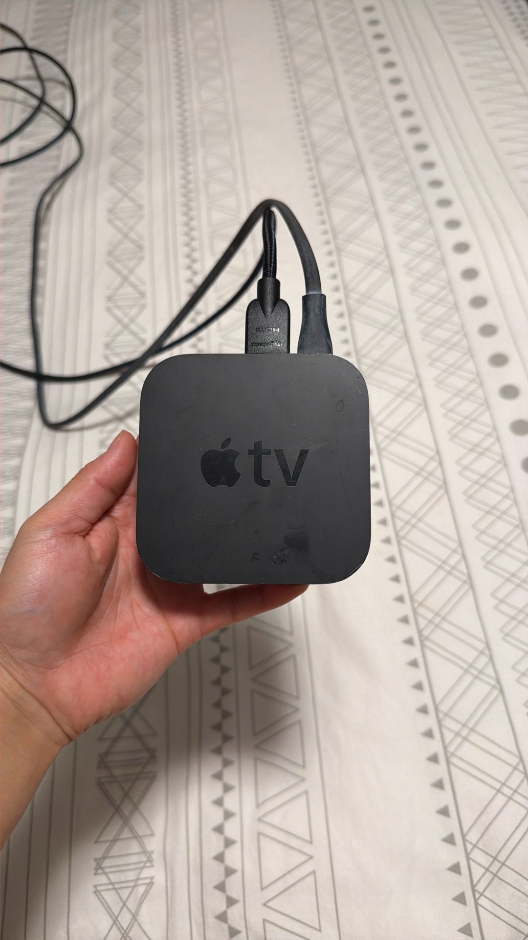 Apple Tv With HDMI Cord