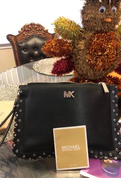 Michael Kors wristlet