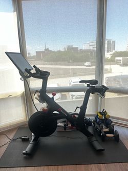 2023 Peloton Bike