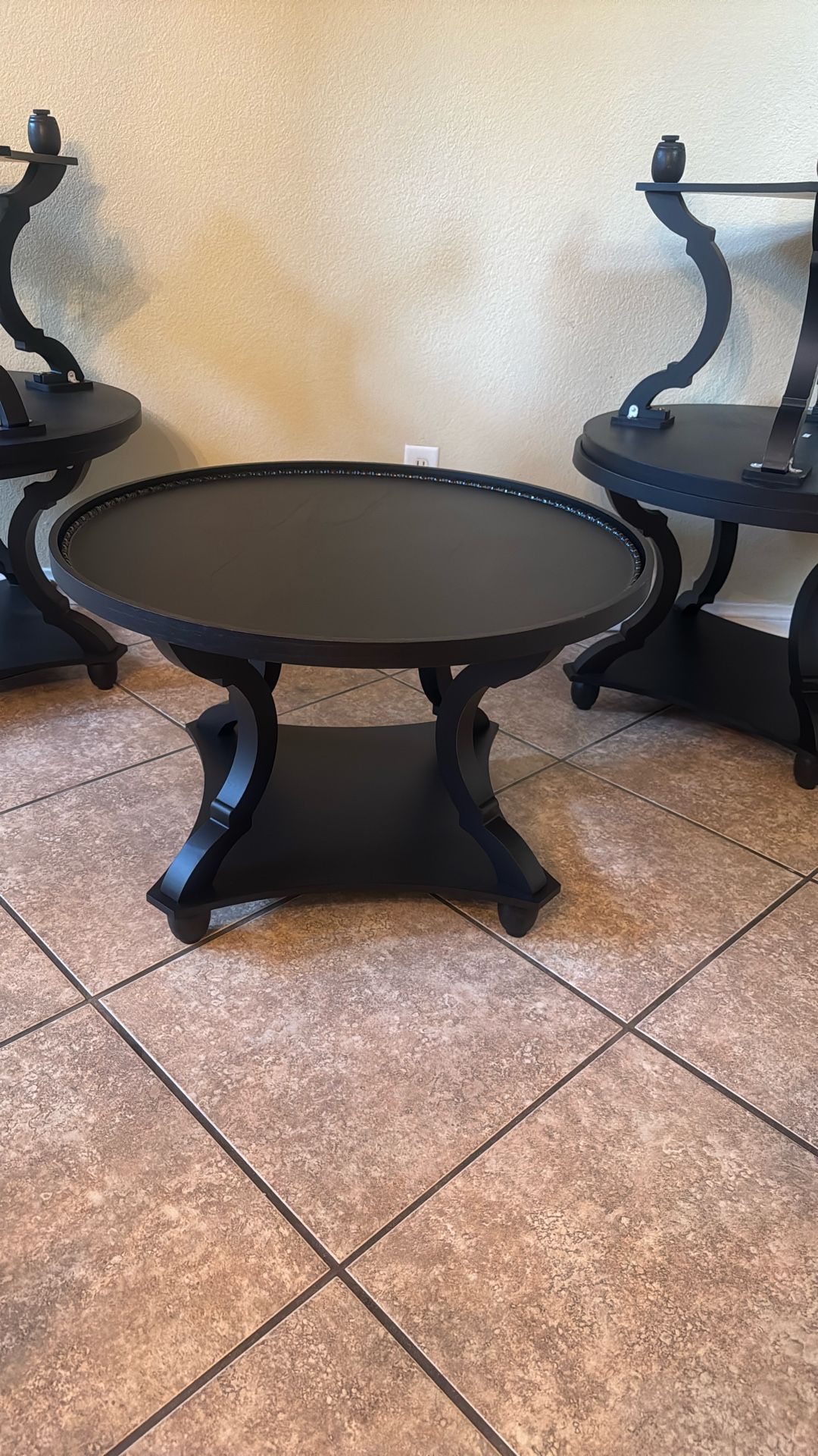 Wood Tray Top Circle Coffee Table (4 Left)