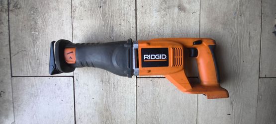 (tool only) Ridgid 18V Cordless Reciprocating Saw
