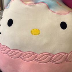One Giant Unicorn Hello Kitty Squishamelo