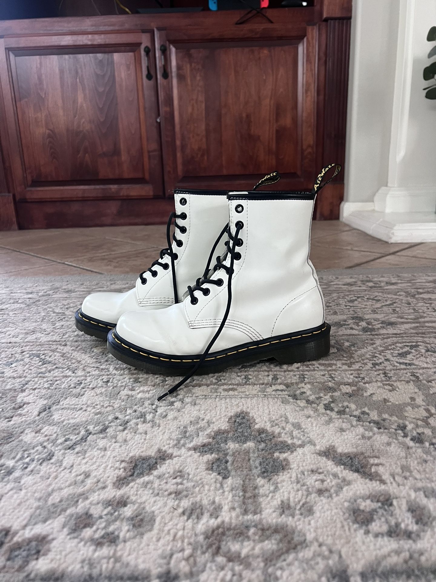 White Martens 1460 Women's Smooth Leather Lace Up Boots - Main Image