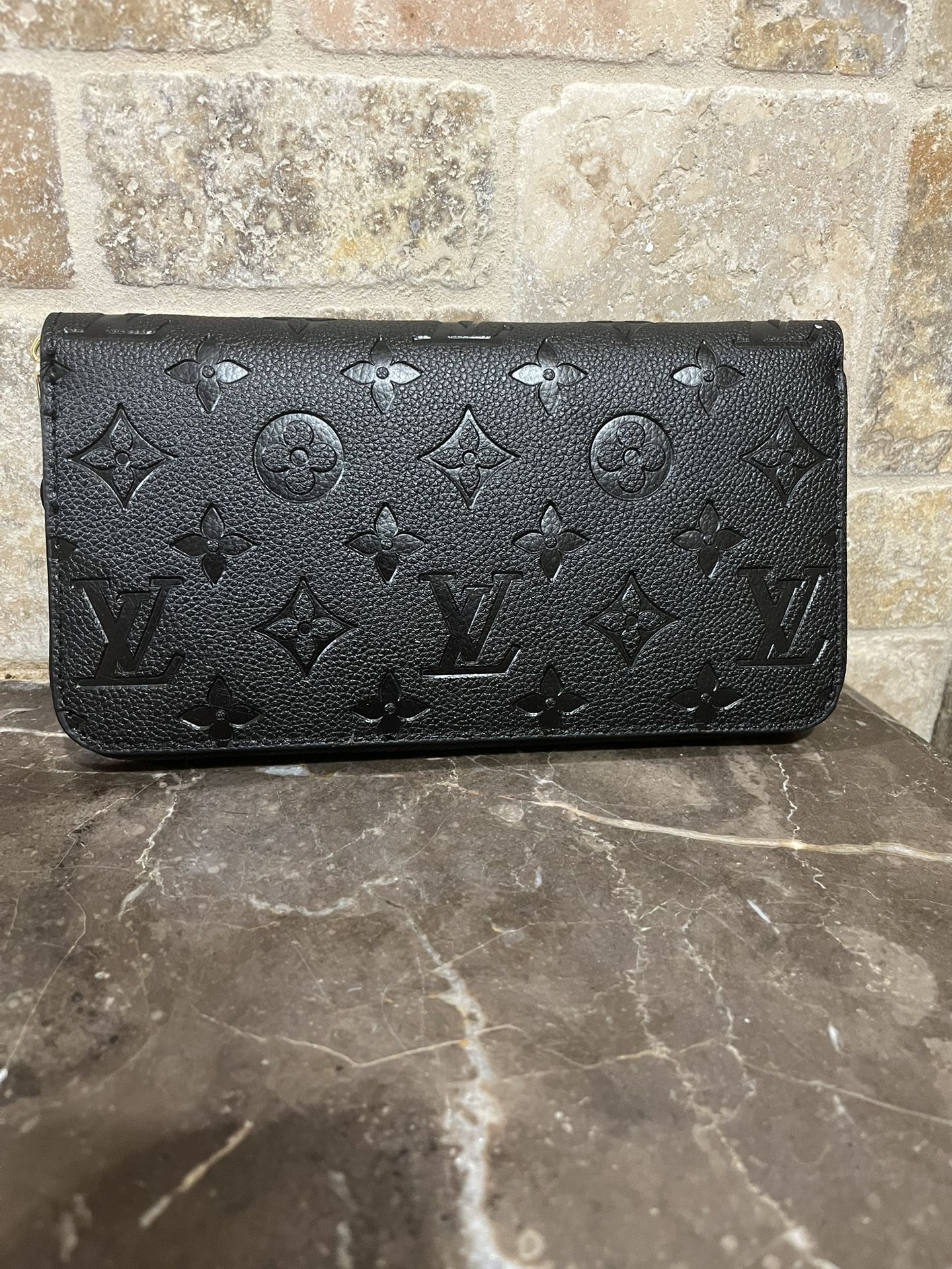 Louis Vuitton Black Monogram Zipper Wallet