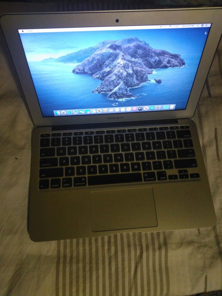 MacBook Air A1165 2012 i5 4gb 60gb Mac Os Catalina