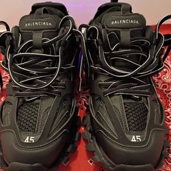 BALENCIAGA TRACKS LED