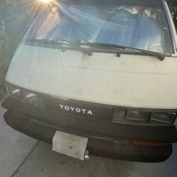 1987 Toyota Van