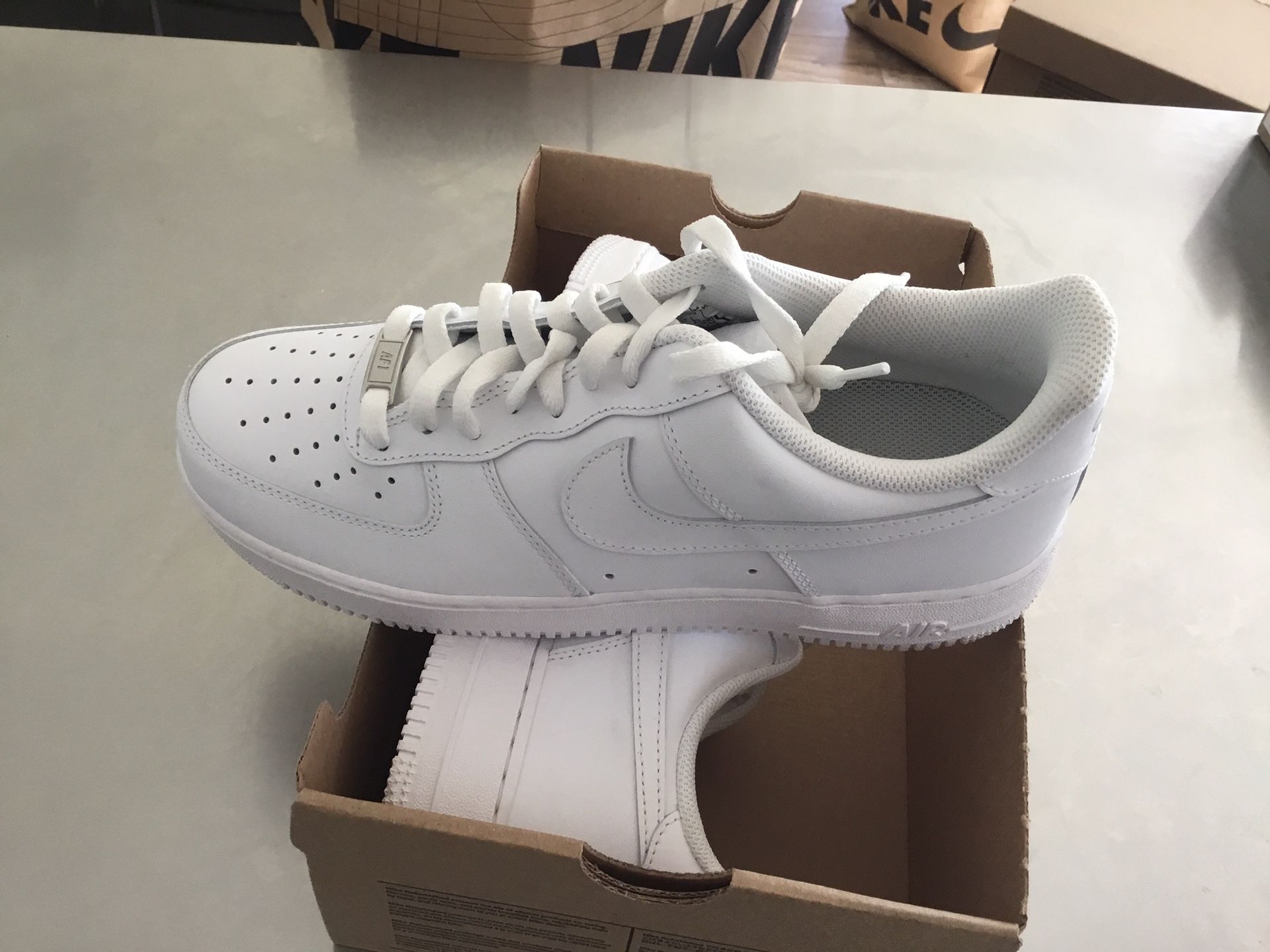 Nike Air Force 1 low size 10.5 Nike Air Force 1 Low Off-White MCA University Blue sz 10.5  main image 4