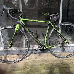 Cannondale Carbon Fiber Road Bike 