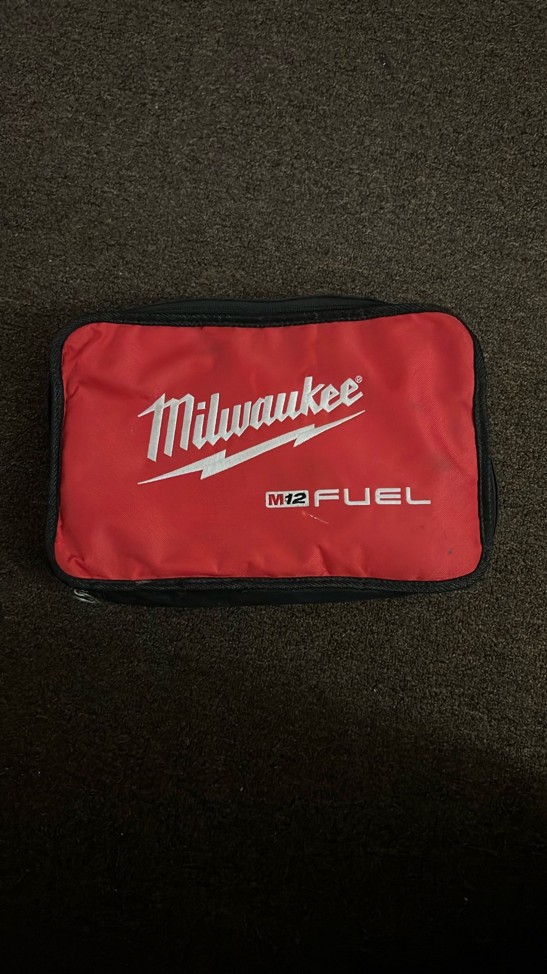 Milwaukee Taladro M12