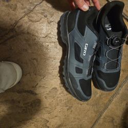 Giro bike Shoes Size 9