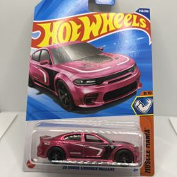 2025 Hot Wheels ‘20 Dodge Charger Hellcat SUPER TREASURE HUNT 240/250 N-Case STH