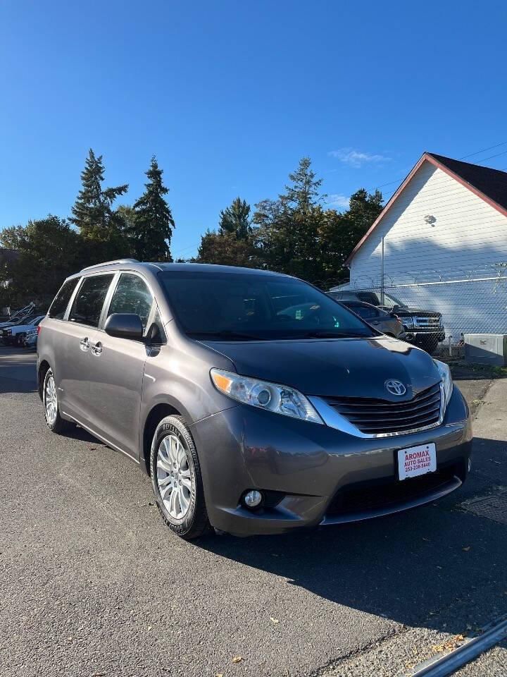 2015 Toyota Sienna