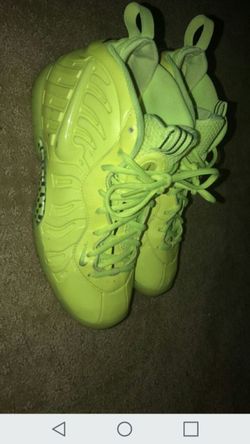 LIME GREEN FOAMS