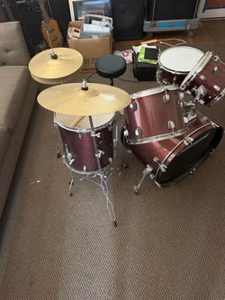 Ludwig drum set
