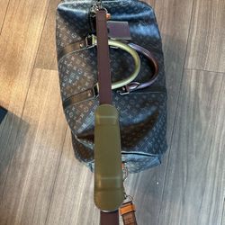 Louis Vuitton Keepall Duffle Bag 