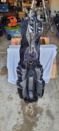 Pittsburgh Steelers Golf Bag for Sale in Gilbert, AZ - OfferUp