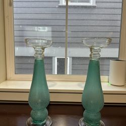 Glass candlestick