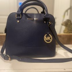 Michael Kors Navy Shoulder Bag Size Medium 