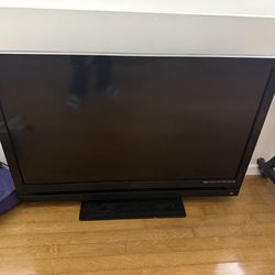 55” Vizio TV with ROKU