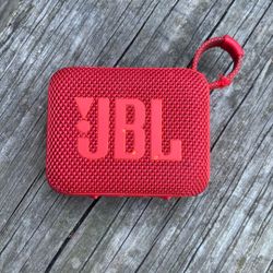 JBL 4 Go