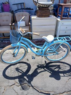 Huffy Nel Lusso 26" women's cruiser