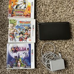 Nintendo 3DS Black With Games