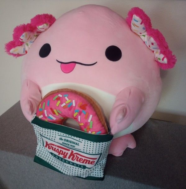 Zuru Snackles Jumbo Axolotl Plushie