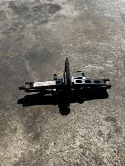 Car Scissor Jack