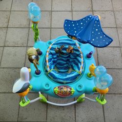 Bright Starts Disney Finding Nemo Activity Center/Baby Jumper 