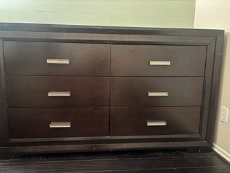 Pure wood Dresser W/ Mirror