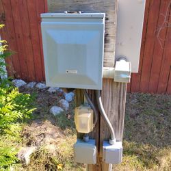 Temp Power Pole