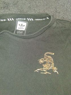 Adidas skate tee