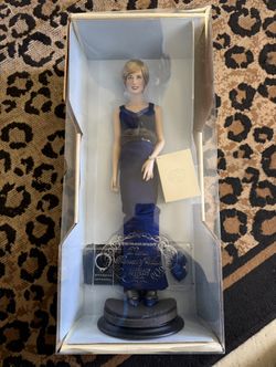 Franklin Mint Princess Diana Porcelain Doll – Blue Gown