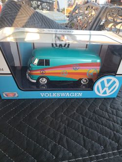 Volkswagen Diecast Panel Van Toy